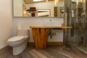 Blackstone B&B - Badezimmer