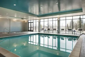 Courtyard by Marriott Loveland Fort Collins - Piscine