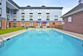 Holiday Inn Express Hotel and Suites Harrington - Dover Area by IHG - Piscina