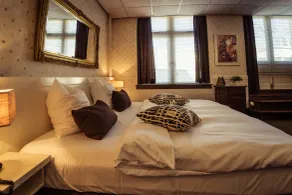 Queen Hotel - Chambre