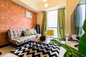 Viceroy 3 Mckinley Hill BGC - Zimmer