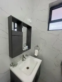 Iman Hotel - Badezimmer