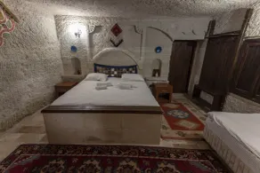 Seven Rock Cave Hotel - Rom