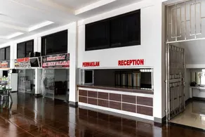 RedDoorz at Jalan Perintis Kemerdekaan Makassar - Reception