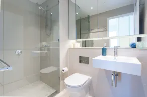 Wyndel Apartments One Bedroom COl8302 - Bathroom