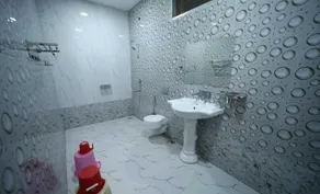 Gopala Grand - Baño