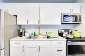 8 Mi to Tobyhanna State Park: Poconos Home! - Interior