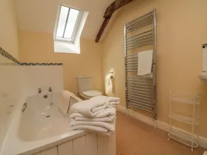 Hunstone Barn - Bathroom