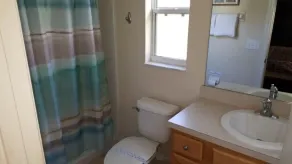 Gated 4BR Pool Home, 20 min-Disney, 30 min-Epic Universe, Sleeps 12 - Salle de bain