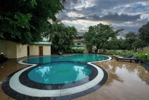 ABN Sarovar Portico Jim Corbett  - Piscina