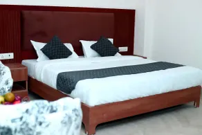 Lyf Corporate Suites - Noida Sector 19 - Camera