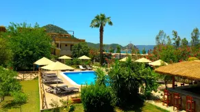 Palmiye Otel & Restaurant - Piscina