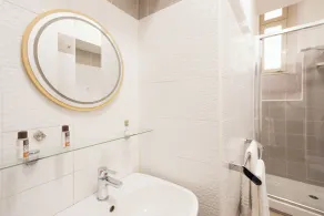 B&B Università - Centro Storico a 2 min da Piazza Duomo- Check-in H24 - Badeværelse