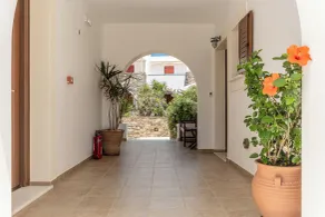 Anthi Studios Naxos - Entrée intérieure