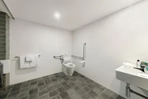 Quest Fremantle - Bathroom