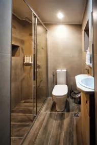 Valaes Guest House - Bad