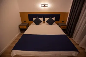 Eva Apart Kemer - Room