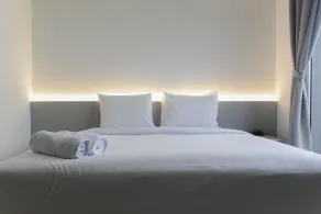 Scenic Studio at West Vista Apartment Puri - Room