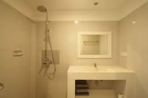 Mahamustika Riverside - Bathroom