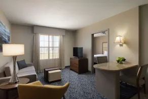 Homewood Suites by Hilton Lubbock - Habitación