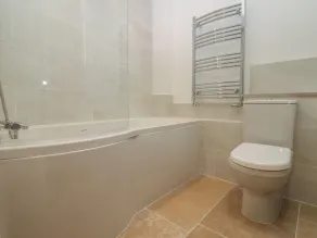 Swallows Lodge - Bathroom