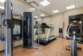 Comfort Inn & Suites Port Arthur-Port Neches - Salle de remise en forme