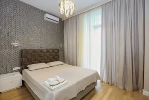 Hosthub - 2BR Super view Apartment - Værelse