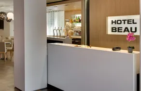 Hôtel Beau-Site - Réception