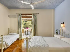 Hotel Abatis - Room