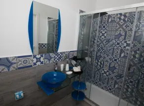 Cannatella's Mansion - Bathroom
