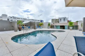 St Paul Plaza Hotel - Pool