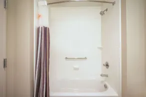 La Quinta Inn by Wyndham Denver Westminster - Salle de bain