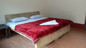 The Devdwar Yoga Resort - Værelse