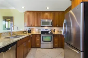 Poipu Sands 437: 2BR Ocean View Condo w/ A/C, pool - Cuisine privée