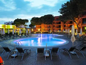Protur Turo Pins 4* SUP - Piscine
