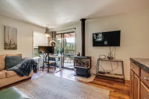 < 3 Mi to Lake Tahoe: Incline Village Condo! - Interior