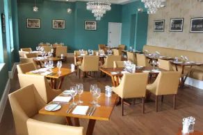 Yarrow Hotel - Restaurant