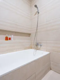 Flagship 91863 Metro House - Bathroom