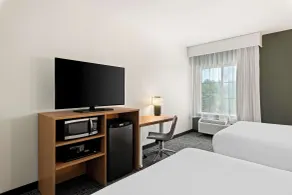 Spark by Hilton Little Rock West - Room