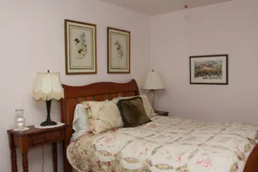 Bear Flag Inn - Chambre