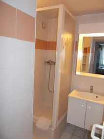 VVF Cantal Champs-sur-Tarentaine - Baño