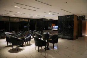 E Hotel - Reception