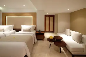 The Bandha Hotel & Suites - Room
