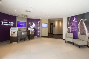 Premier Inn Colchester Town Centre - Reception