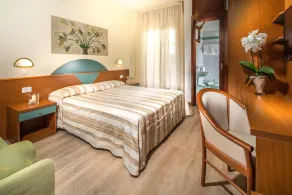 Hotel Excelsior - Room