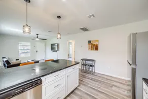 Remodeled Tulsa House w/ Yard ~ 4 Mi to Downtown! - Interiør