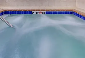 Holiday Inn Express Jamestown by IHG - Piscine