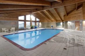 AmericInn by Wyndham Plover Stevens Point - Piscine