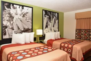 Super 8 by Wyndham Corydon - Zimmer
