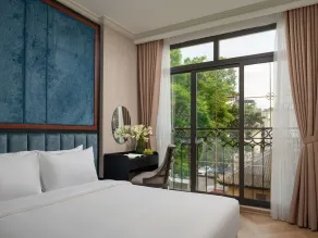 Calile Hotel - Hanoi Train Street - Reception